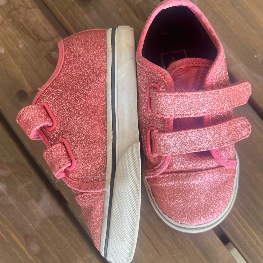 Toddle size 8 sink sparkle vans in good used condition